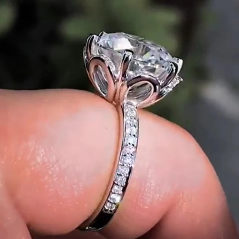 Utimtree New Women Wedding Rings Silver Jewelry with Austrian Crystal Sparkling Perfect Cut Zircon Stone Female Ring Bague Femme