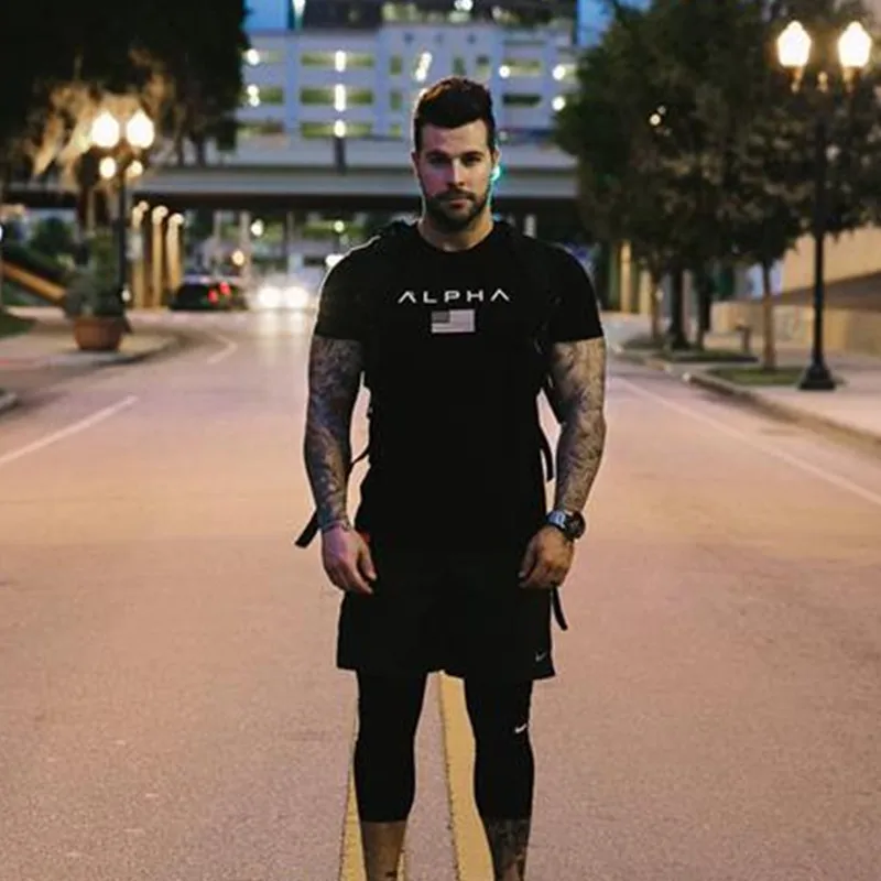 Мужская модная хлопковая футболка Летняя футболка с коротким рукавом мужская бегущая черная однотонная повседневная спортивная одежда фитнес облегающие футболки топы брендовая одежда