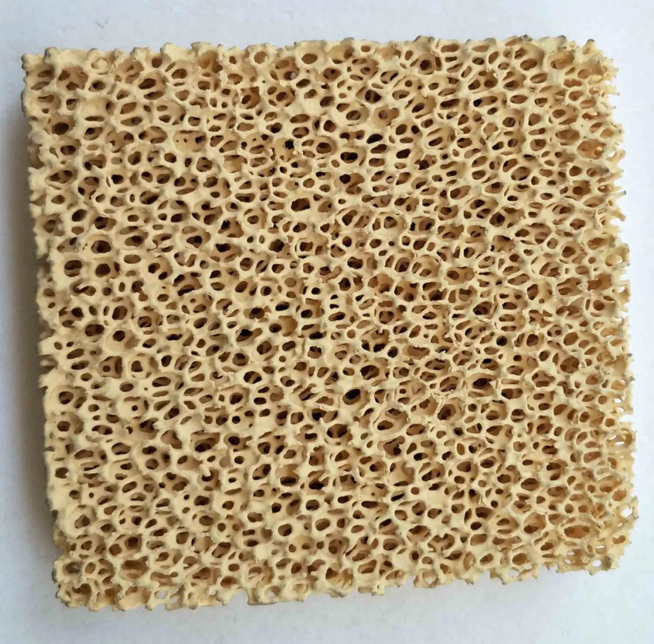 

Zirconia Foam Ceramic, 75mm Ceramic Filter, 10ppi High Temperature Resistant Zirconia