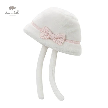 

DB4180 DAVE BELLA girls beige Endland style cap baby hat with fur