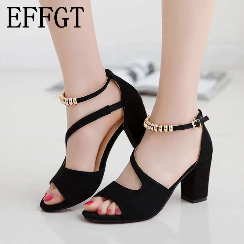 

EFFGT 2019 women shoes sexy fish mouth hollow Roman sandals thick with a word with beaded high heels female Sexy female sandals