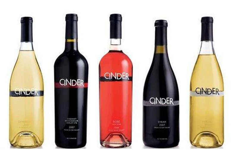 wine glass bottles