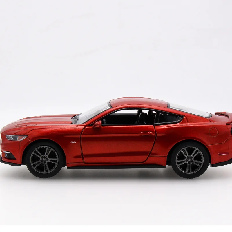 2017 хит продаж 1:36 GT литой под давлением металлический роскошный гоночный