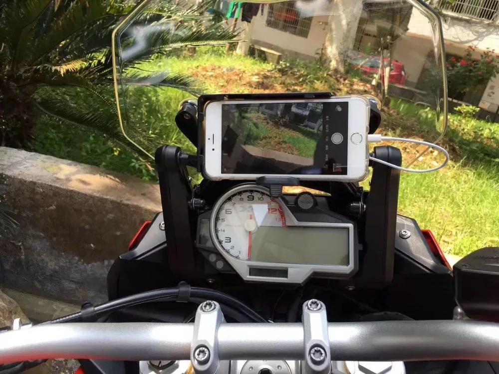 BikeGP mobile phone Navigation bracket USB phone charging for BMW S1000R S1000XR S1000RR 15-17 BikeGP mobile phone Navigation bracket USB phone charging for BMW S1000R S1000XR S1000RR 15-17
