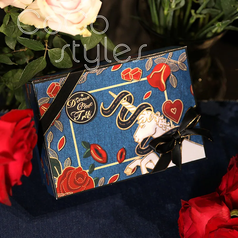 

Cocostyles bespoke blank vintage navy rose and unicorn printing box with card and ribbon for party event gift box