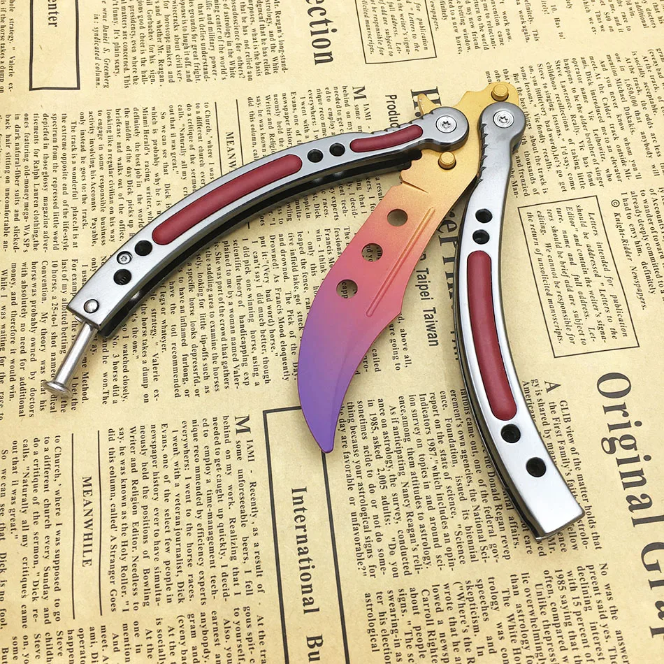 butterfly in knife