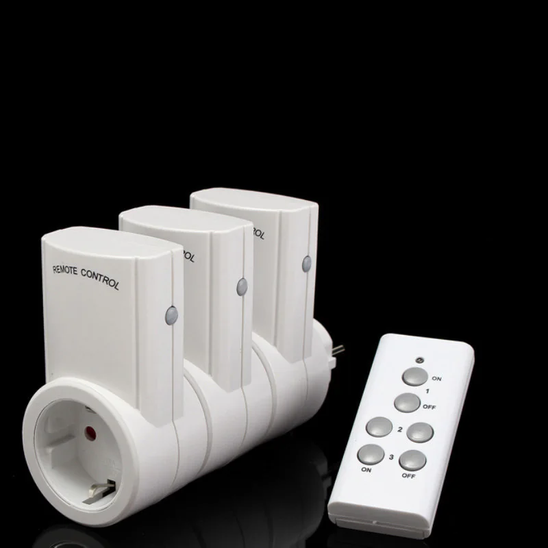 

Broadlink RM Pro Wireless Smart Remote Control Power Outlet Light Switch Plug Socket 433.93 MHz Power Outlet Socket EU Plug