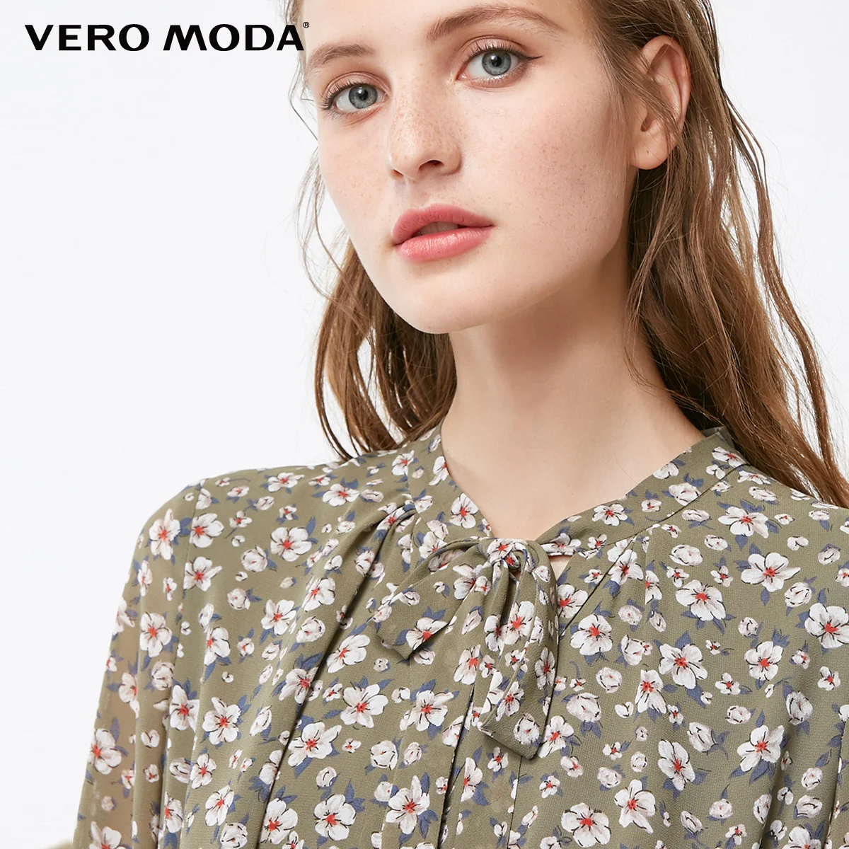 Vero Moda Printed V-neck Lace-up Pleated Mid-length Chiffon Boho Dress | 318305521