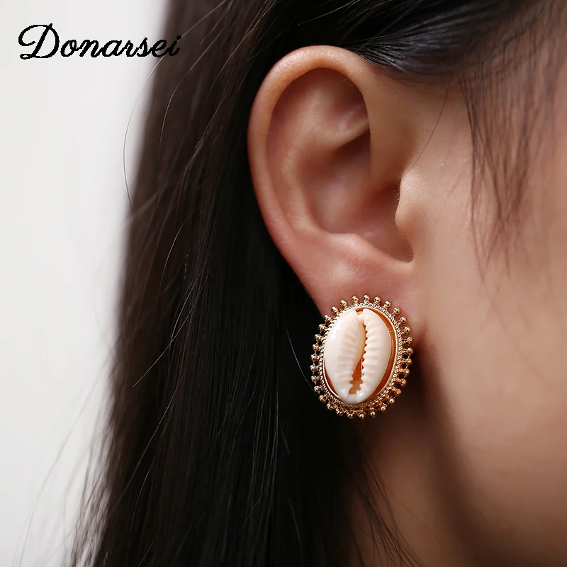 

Donarsei Bohemia Sea Shell Stud Earrings For Women Beach Gold Color Cowrie Piercing Earrings Mother's Day Gift