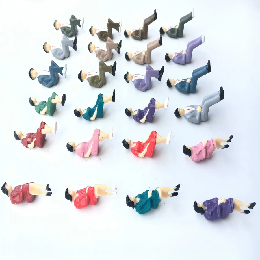 architecture model figure sitting  (26)
