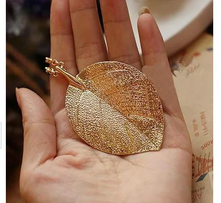 جرف نقع big gold pendant designs 