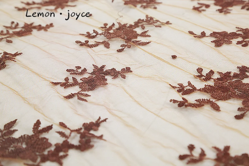 

2019 explosion Handmade Net Lace Fabric High Quality handmade Flowers Women Dresses