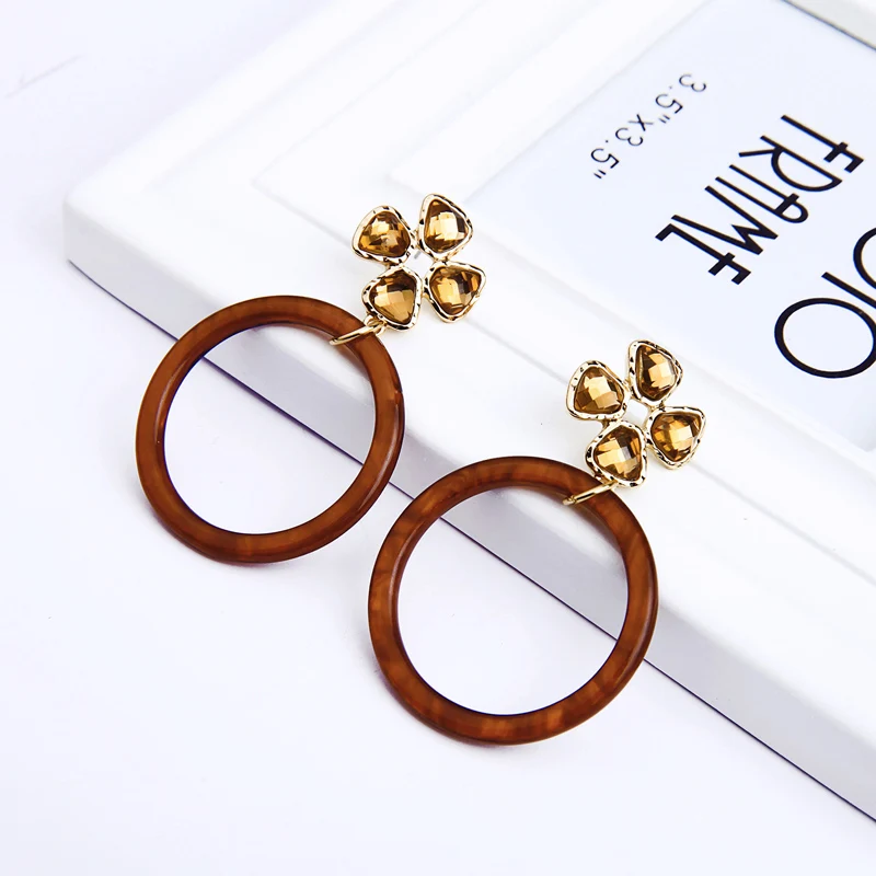 

Fashion Jewelry Simple Style Shiny Crystal Flower Alloy Acrylic Round Pendant Drop Earrings Wholesale Prcie Women Earrings