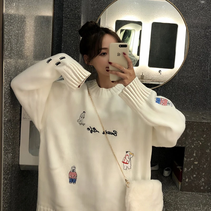 

Autumn Women Sweaters Streetwear Loose Turtleneck Embroidery Pulllovers Female Cute Cashmere Knitted Jumper Crocheted Tops 2019