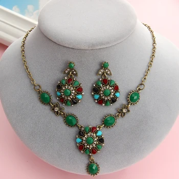 

MINHIN Bohemia Stone Pendant Jewelry Sets Women Luxury Choker Necklace Earrings Set Flower Collar Statement Neckllace Sets