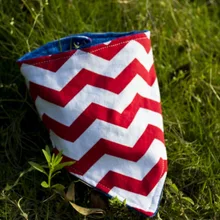 Одежда высшего качества низкая цена мультфильм xxx Хлопок Белый Индивидуальные дриблинг нагрудник Chevron Pattern Детские Биб бандана нагрудник