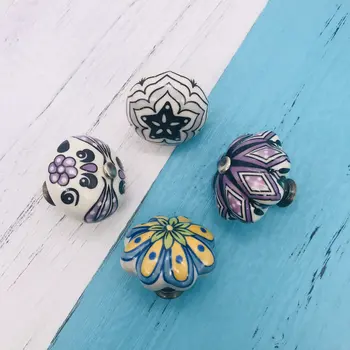 

6pcs Vintage Shabby Chic Knobs Black Tillandsia Floral Hand Painted Ceramic Pumpkin Cupboard Cabinet Drawer Door Pull Handles