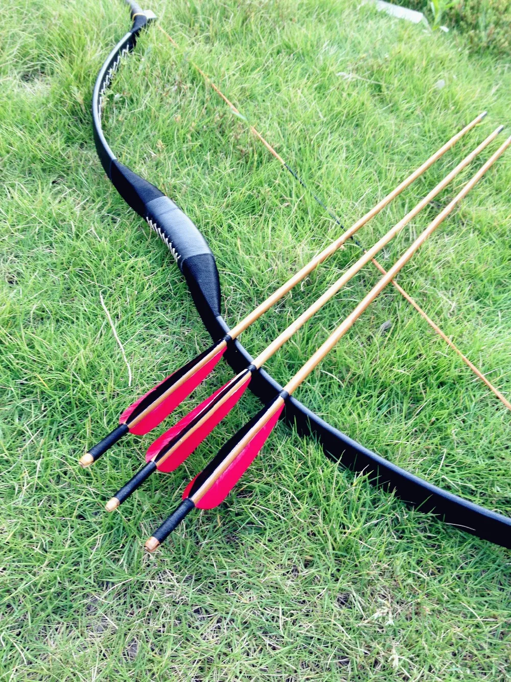 

3 Bamboo Arrows With Chinese Traditional Black Leather Longbow Recurve Bow Archery Longbow 20#-60#