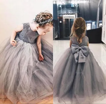 

2019 Grey Lace Appliques Tulle Puffy Ball Gown Flower Girl Dresses Girls Pageant Gowns Vintage Communion Dress Big Bow Back