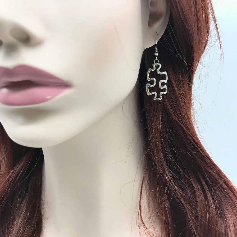 2017 NEW Unique Exquisite Tibetan Silver Puzzle Jigsaw Symbol Drop