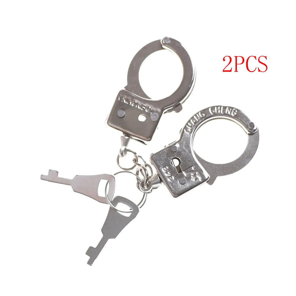 

Creative Police Man Handcuff Keychain Charms Pendant Car Key Keyring Handbag Key Chain Chaveiro