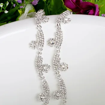 

Free shipping Rhinestone Chain Silver claw 1 yard Sew on Cup chain for clothing ornament accessories