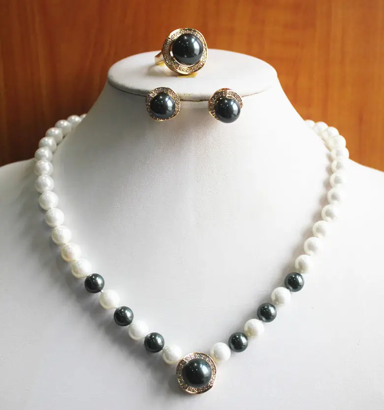 

Free Shipping >>>>> New Design White And Black Pearl Necklace Earring Ring(7/8/9)Jewelry Set