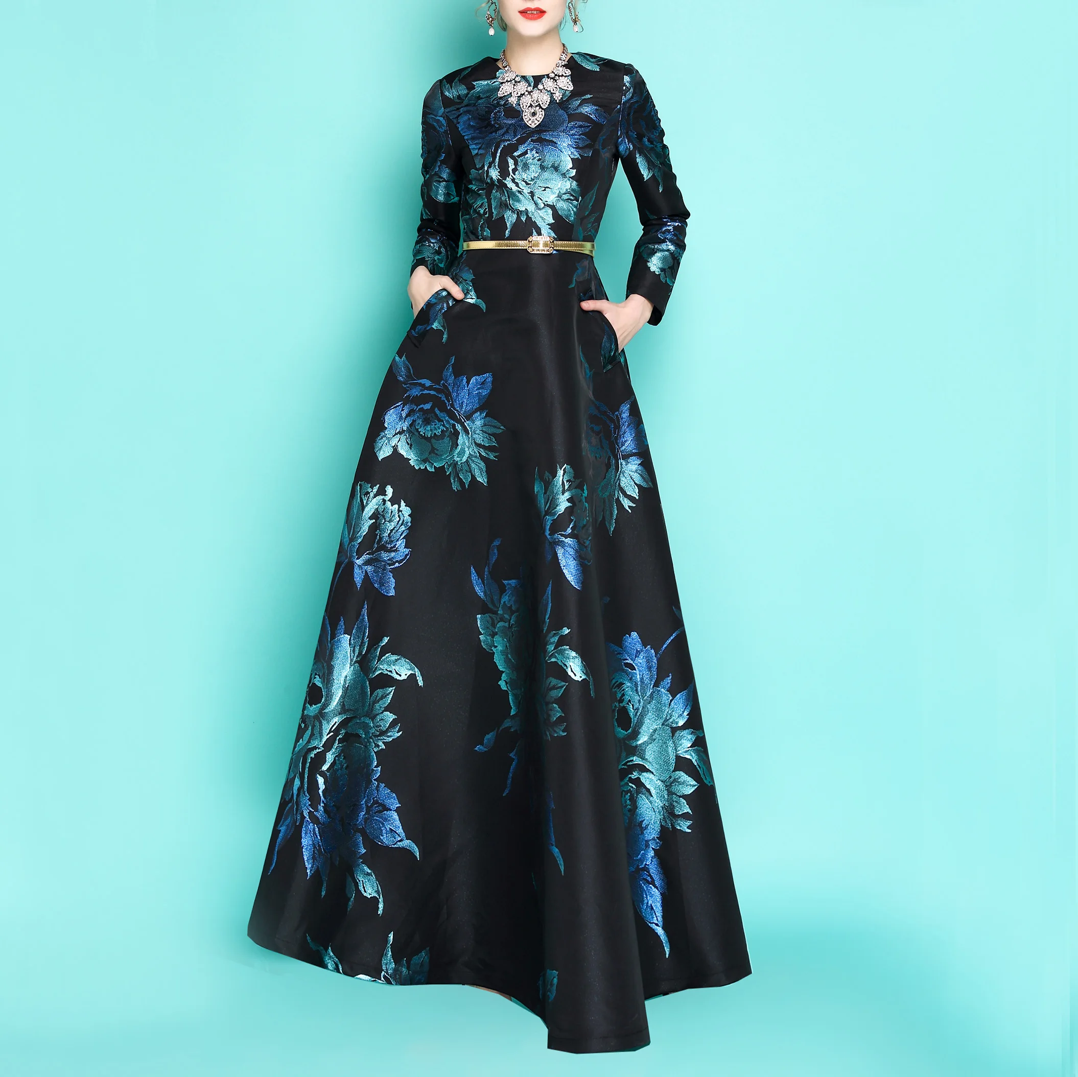 

2019 New Spring and Autumn Women's Luxury Gilded Jacquard Long Dress Ladies Retro Long Sleeve Slim Flower Maxi Long Dresses