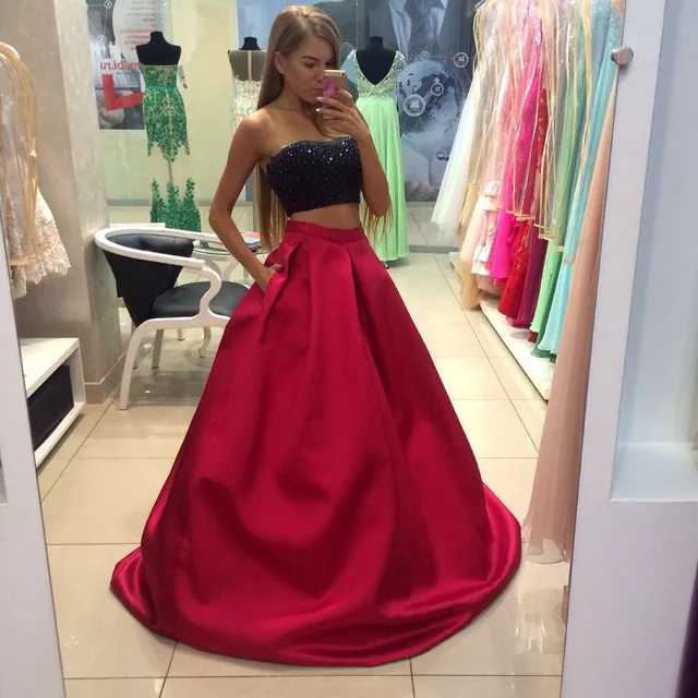 2016 más nuevo 2 unidades de noche vestido de novia rojo y negro