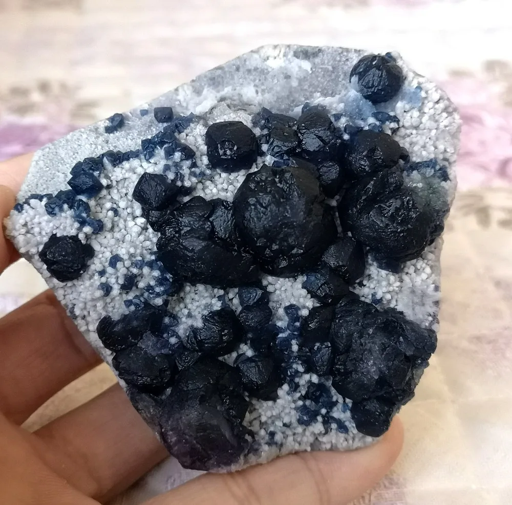 

190g rare Natural Perfect Blue Fluorite Mineral Specimen form Inner Mongolia