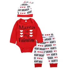 Комплект одежды для новорожденных девочек, одежда для новорожденных, комплект для маленьких девочек, одежда для младенцев, комбинезон в сердечках штаны колпачок, 3 предмета