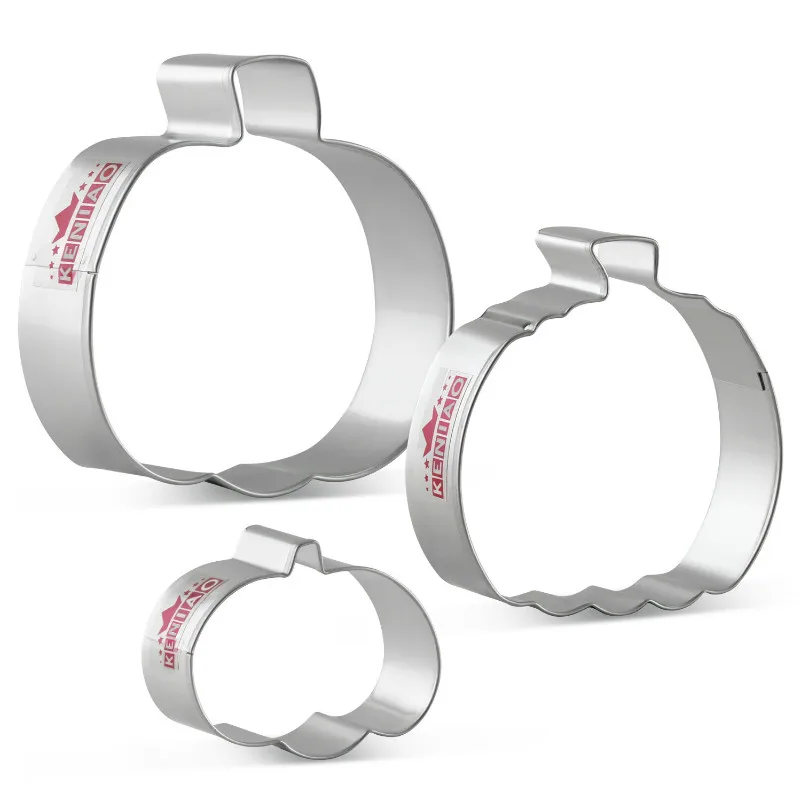 

KENIAO Halloween Pumpkin Cookie Cutters - 3 Various Size and Shap - Biscuit / Fondant Cutter - Stainless Steel