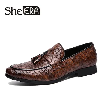 

2019 New Brand Design Men Driving Loafers Hot Sell casual Shoes Leather Men Flats Shoes Tassel Popular Men Moccasins Loafers