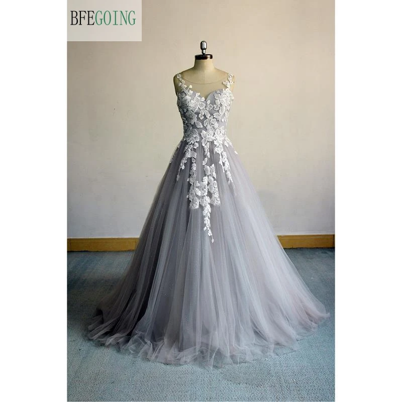 Ivory Appliques Lace Sliver Tulle Sleeveless Scoop A-line Wedding Dress Chapel Train Real/Original Photos Custom made