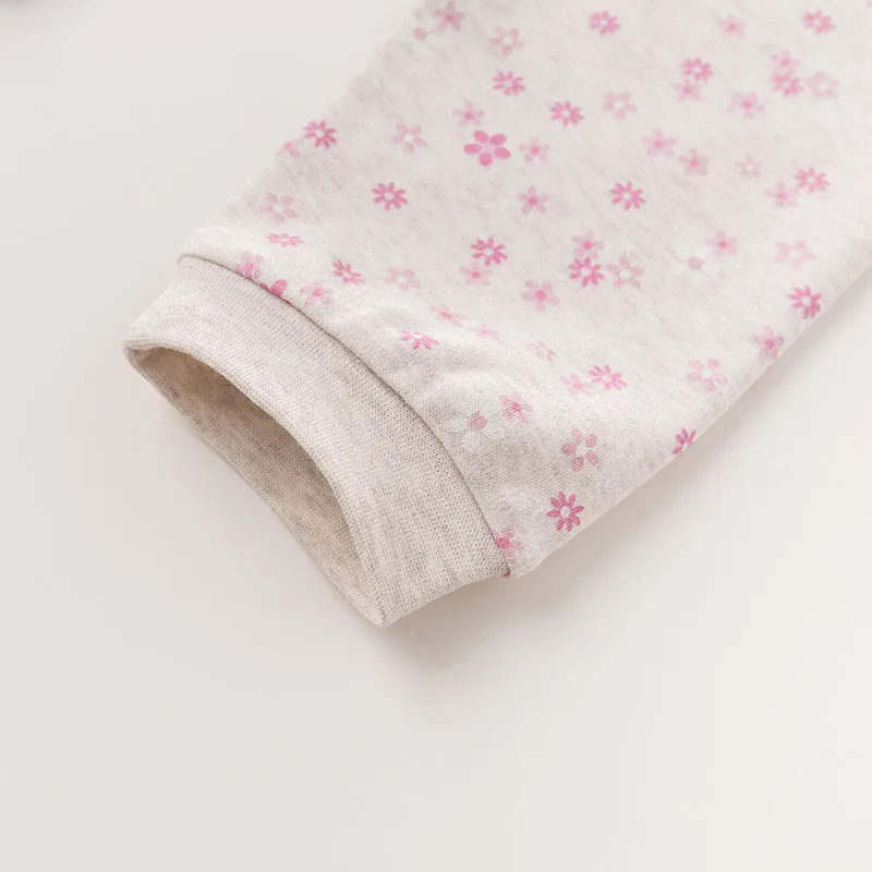 DB6485_0064_6Y3A5805