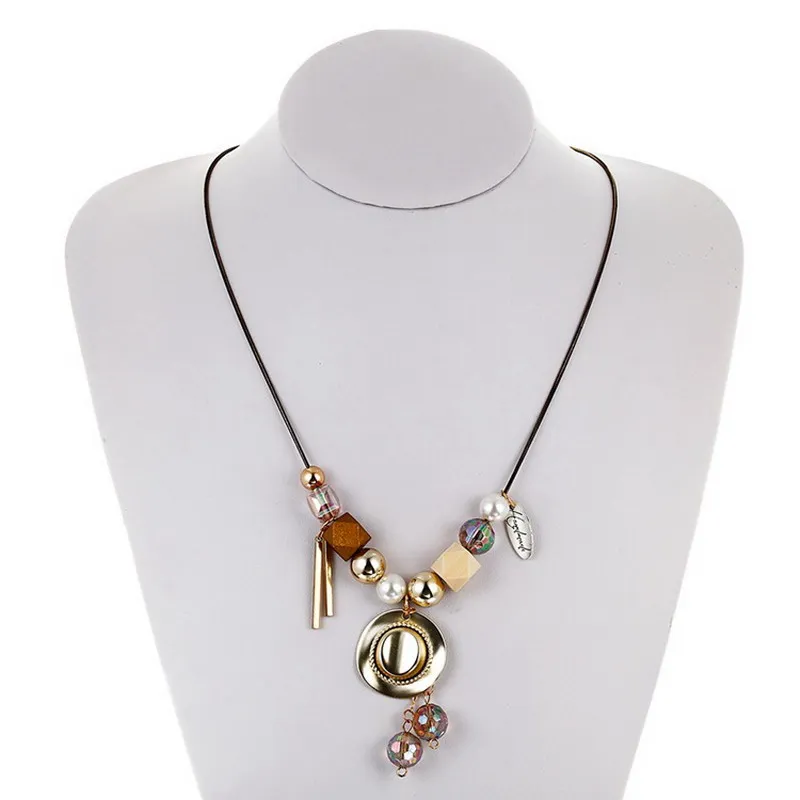 

Fashion Bohemia Cowboy Hat Pendant Necklace Wood Pearl Sweater Chain Kolye Statement Necklace West Cowboy Women Jewelry Bijoux