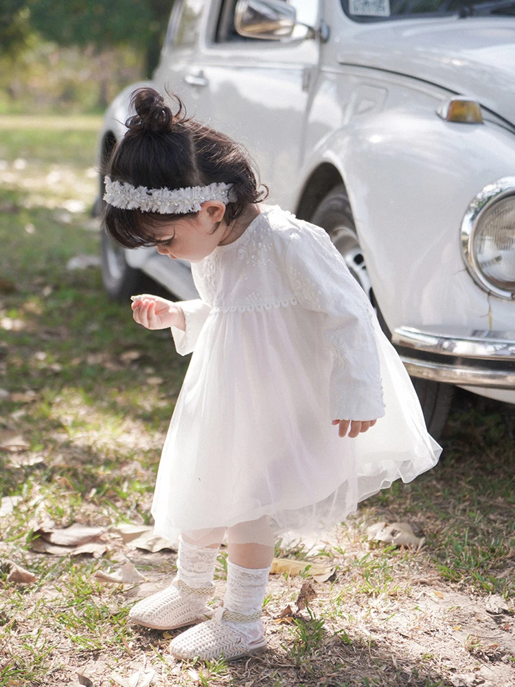 

Girls 2019 Spring Fresh Temperament Fairy Gauze Stitching Dress Baby Kids Princess Dress Toddler Long Sleeve White Lace Dresses