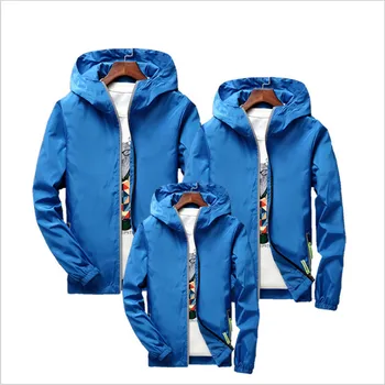 

Family Look Family Clothing Matching Outfits Couple Family Jacket Reflective Windbreaker Plus Size S-7XL Family Matching Clothes