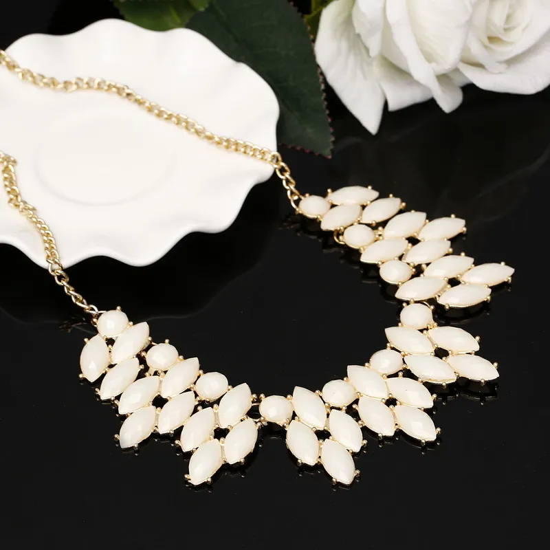 

New Arrival Resin Fashion Colorful Cute Charm Gem Flower Choker Necklaces & Pendants Fashion Jewelry Woman Gift Summer style