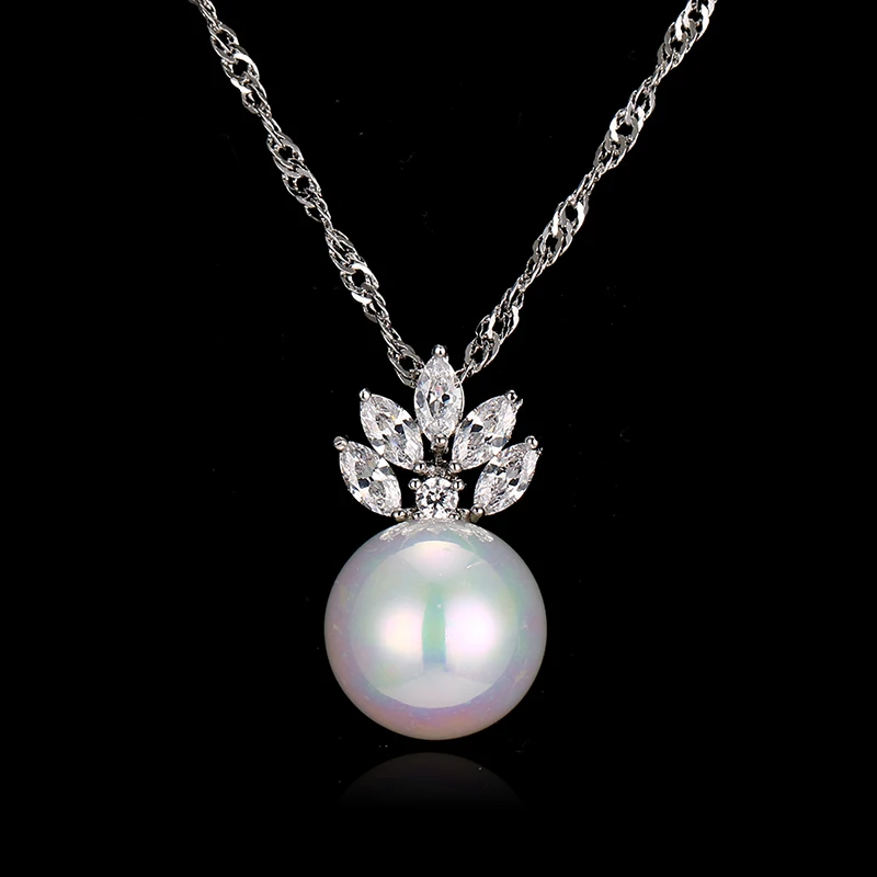 

Bettyue Brand Fashion Charm Cute Zircon Two Colors Necklaces Pearl Pendant Jewelry Necklaces For Woman Wedding Party Florid Gift