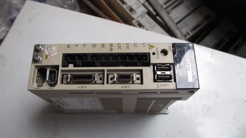 

Used servo drive SGDV-02A15A Almost new
