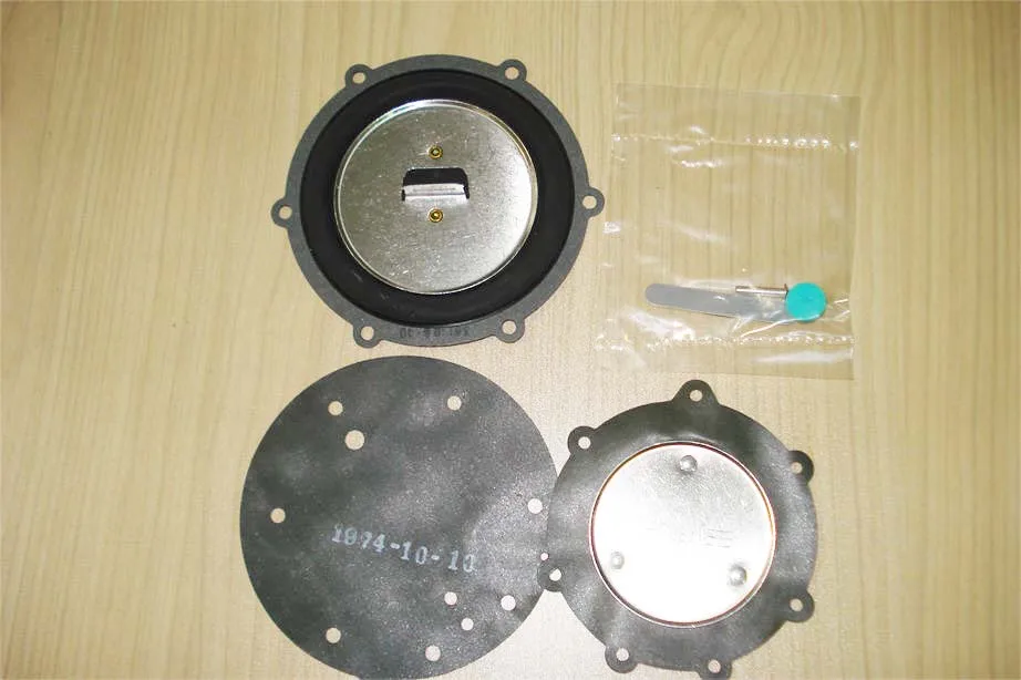 

Carburetor gasket set Model RK-COBRA use for 491GP 491Y WF491GP gas engine ,brand new,quality guaranty