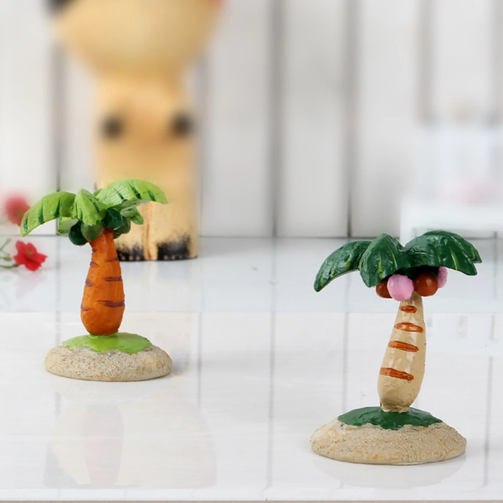 Micro Landscape Simulated Resin Coconut Tree Toy For Small Ornament Decoration Random Delivery