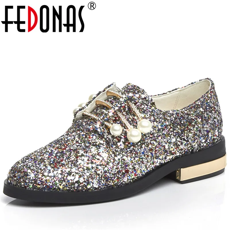 

FEDONAS Fashion Women Night Club Party Pumps Round Toe Spring Autumn Shoes Pearl Metal Decoration Bling Classic Shoes Woman