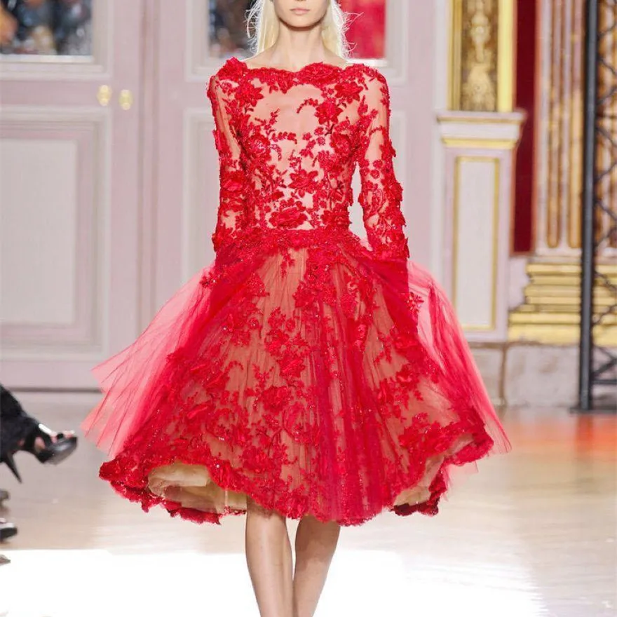 

2019 Short Evening Dresses Formal Party Gowns Bateau Long Sleeve Red Lace Tulle