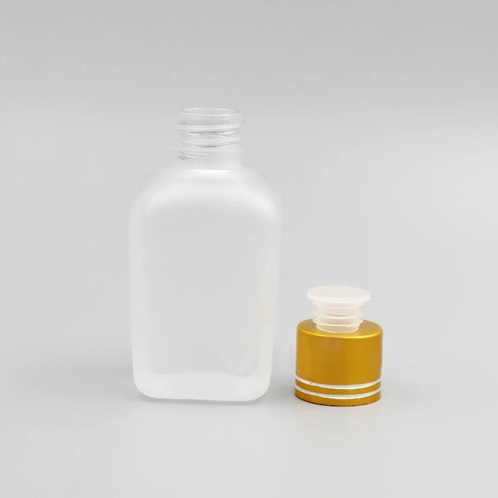 30 мл квадратная стеклянная бутылка эфирного масла с электролитический алюминиевый колпачок, 30 мл Прозрачный матовый стеклянный бутылка с золотом или серебряной крышкой
