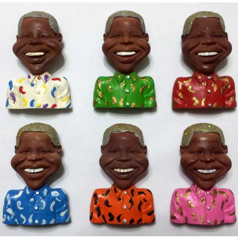 MANDELA Nelson Fridge MAGNET finger puppet doll toy PRESIDENT South Africa 