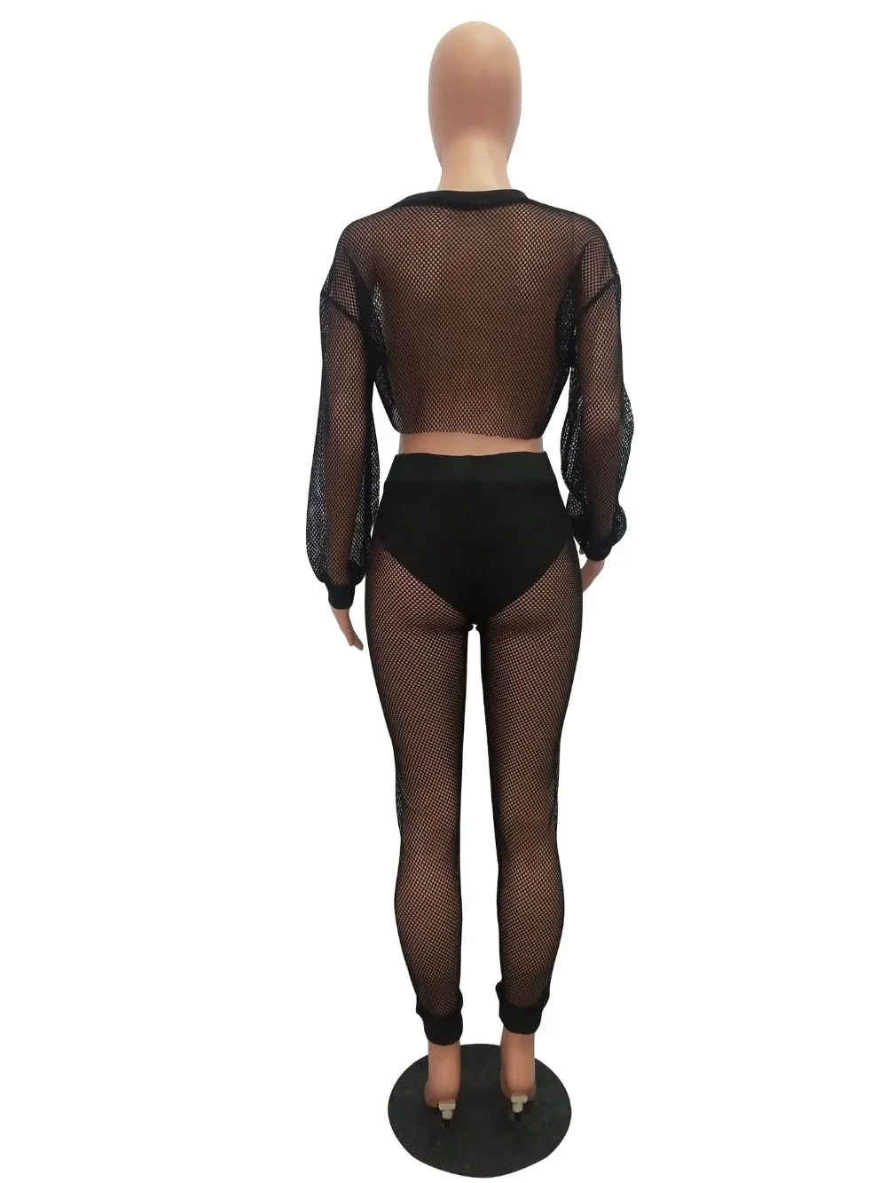 10733128438_1541419340