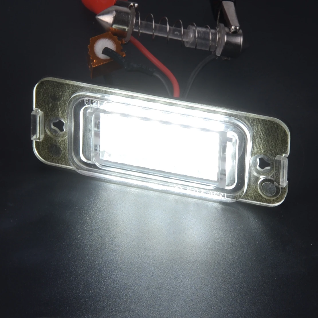 Beler 2 шт. светодиодный светильник номерного знака A2518200066 подходит для Mercedes W163 W164 X164