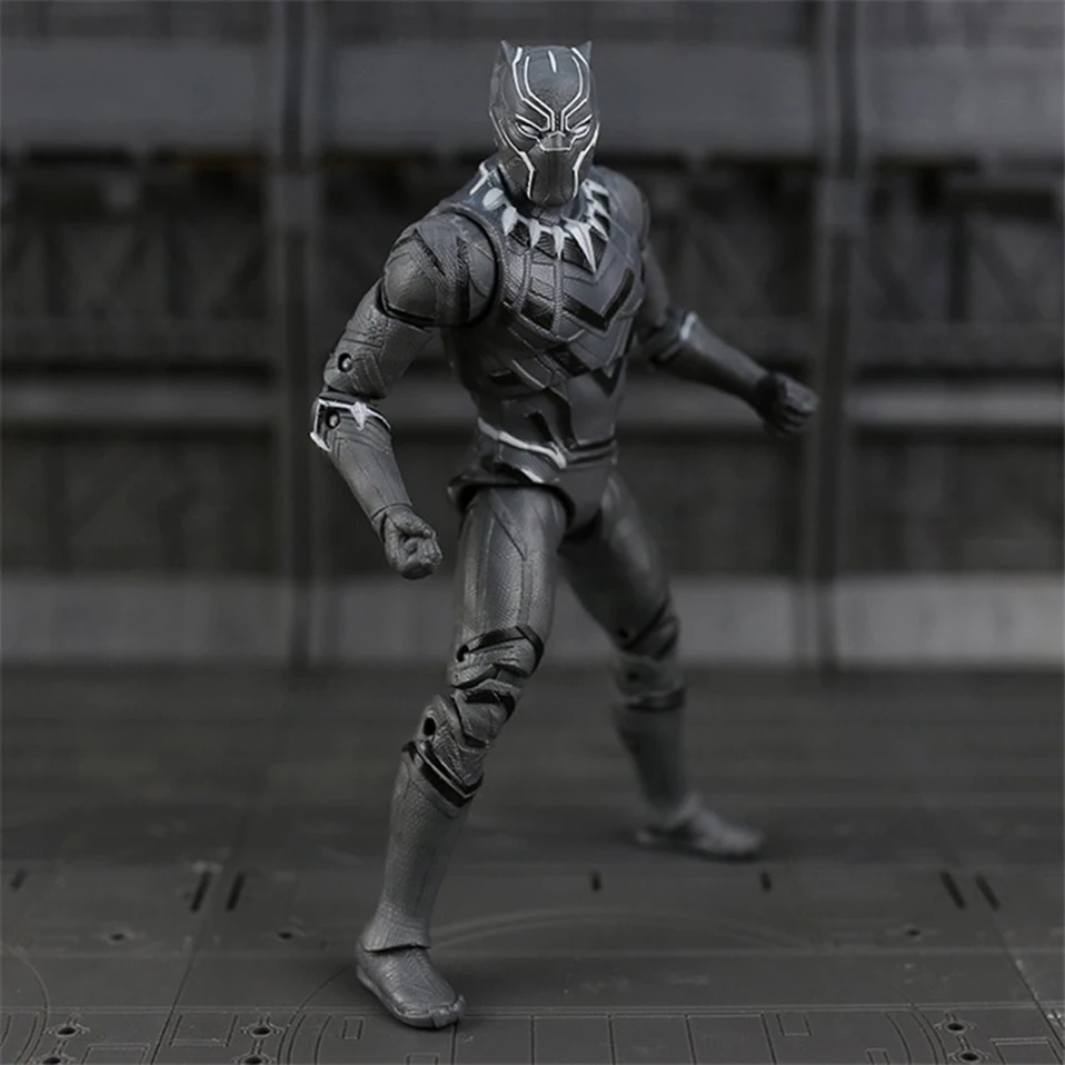 Iron Man Captain America Black Panther Winter Soldier Ant-Man  Falcon Scarlet Witch Vision Hawkeye Action Figure Model Toys N033 (2)